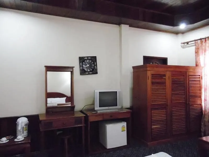 Sokphanhkham Guesthouse Luang Prabang 2*,  Laos